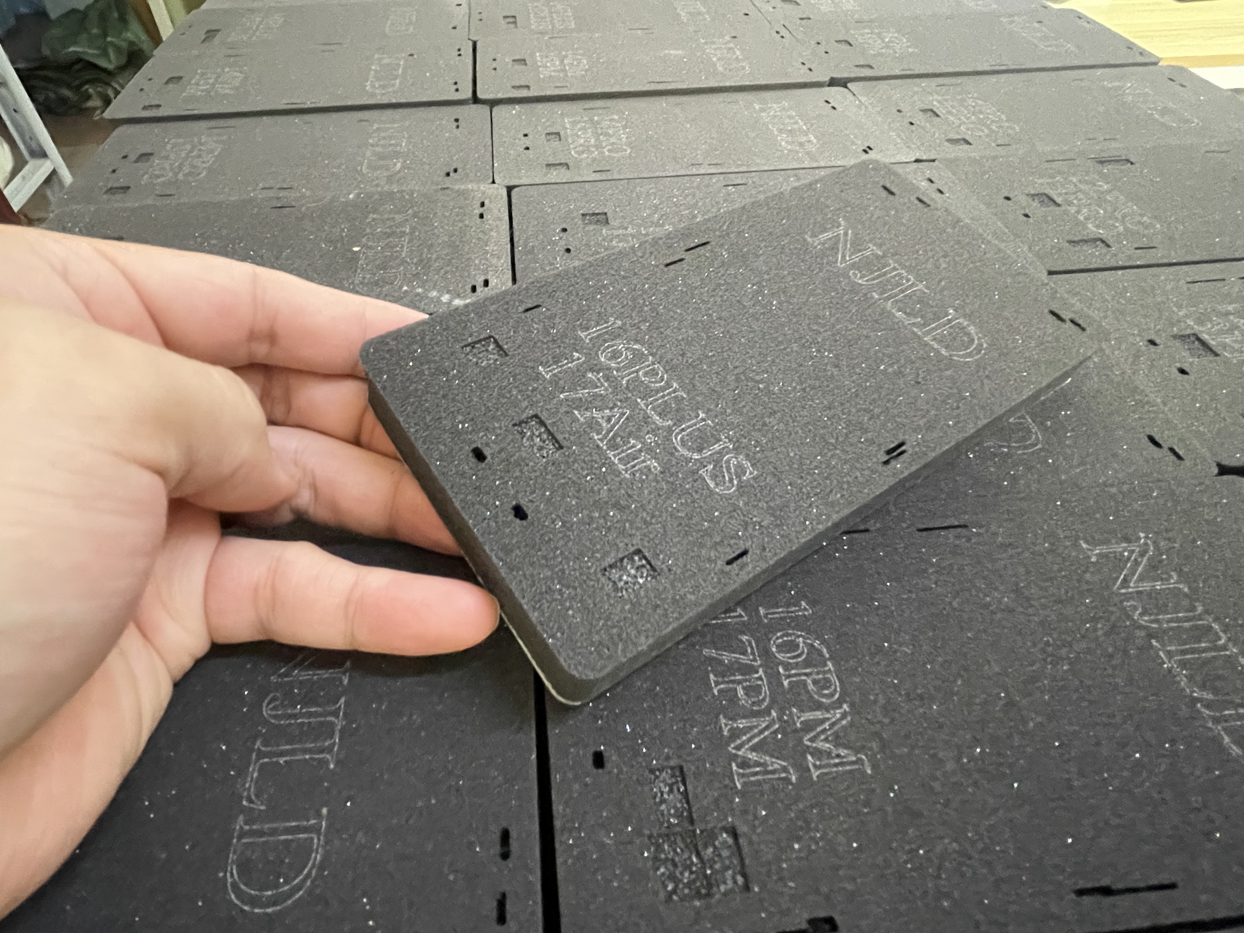 In Frame Laminating Mold Mat L – Screen Alignment Tool Bewertung und Preis